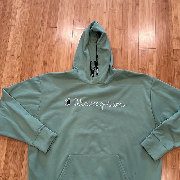 Champion sweatshirt size 2XL women’s - Picture 2 of 8